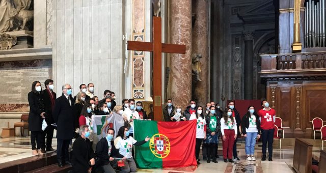 JMJ 2023: Jovens portugueses recebem os símbolos das Jornadas, «passo importante» rumo a Lisboa